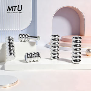 Envase de Tubo de Bálsamo Labial y Lápiz Labial Vacío, Plateado, con Tapa Abatible de Plástico, Personalizable con Logotipo, para Cosméticos - Product Image 2