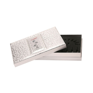 Boîte cadeau rectangulaire en carton blanc sur mesure avec doublure en mousse, boîte d'emballage générale - Product Image 5