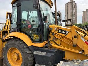 รถตักล้อยาง JCB 3CX มือสอง ขับเคลื่อน 4 ล้อ 4x4 พร้อมหัวเจาะ ขนาด 1 ตัน พร้อมชิ้นส่วนหลัก-แบริ่ง เกียร์บ็อกซ์ ปั๊ม ราคาถูก ขาย - Product Image 2