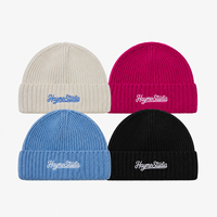 Gorro de Punto Acanalado de Color Sólido de Lujo al por Mayor, Gorro de Invierno Clásico Suave con Bordado Personalizado, Unisex para Esquí