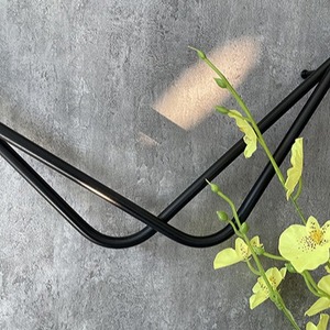 Reloj de pared de salón Escandinavo Metal Entrada Fondo Decoración de pared Estilo <span class=keywords><strong>español</strong></span> Reloj de pared de hierro simple - Product Image 2