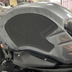 Nouvel autocollant de moto imperméable et antidérapant pour réservoir latéral, anti-rayures, pour <span class=keywords><strong>BMW</strong></span> R NINE <span class=keywords><strong>T</strong></span> <span class=keywords><strong>Racer</strong></span> R NINET Scrambler RnineT R9T - Product Image 4