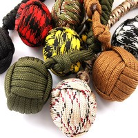 Usine vente personnalisé 7 cœurs Paracord tressé balle auto-défense balle porte-clés survie en plein air singe poing noeud porte-clés