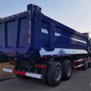 Camión Volquete Usado Sinotruk HOWO 8x4 de 12 Ruedas para Minería y Arena, LHD/RHD, Diésel Weichai de Servicio Pesado para Movimiento de Tierras - Product Image 4