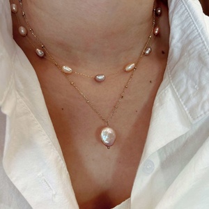 Collar de Perlas de Agua Dulce Irregulares, Estilo Vintage, Unisex, Delicado y Moderno, Chapado en Oro de 14K, Resistente al Agua, para Regalo - Product Image 1