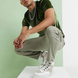 T-shirts en velours vert uni pour hommes, vente en gros à prix réduit - Product Image 4