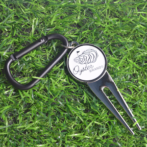 เครื่องมือสำหรับกอล์ฟโลหะสังกะสีอัลลอยแบบแม่เหล็กน้ำหนักเบาแบบพกพาใหม่พร้อมตะขอเกี่ยวคาราไบเนอร์ตะขอเครื่องมือซ่อม - Product Image 3