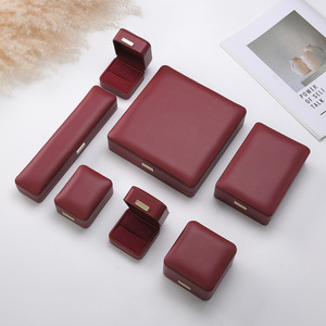 Estuche de Lujo para Joyería, Juego de Cajas para Collar, Anillo y Pendientes, en Cuero PU, con Logotipo Personalizado para Negocios Mayoristas - Product Image 4