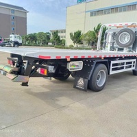 Camion de dépannage Sinotruk Howo 4x2 à plateau plat, 5 tonnes, véhicule léger de récupération routière pour le remorquage et le sauvetage sur les scènes d'accident de petite voiture
