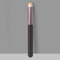 Pinceau à lèvres rond à manche court en bois synthétique végétalien de haute qualité blanc unique avec conteneur pour l'utilisation d'un crayon à sourcils