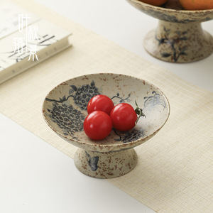 Plat à fruits haut en céramique de style rétro chinois, bol rond en poterie pour table basse de salon, service de desserts et de collations pour fêtes et occasions - Product Image 2