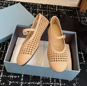 Sandalias Planas de Malla Transpirable con Tiras y Punta Redonda para Mujer, Estilo Mary Jane, con Diseño Calado de Ganchillo, Colección Verano 2026 - Product Image 6