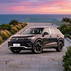 VW <span class=keywords><strong>Tiguan</strong></span> L 330TSI <span class=keywords><strong>R</strong></span>-<span class=keywords><strong>Line</strong></span> 2026 SUV a Gasolina, Usado/Nuevo, Volante a la Izquierda, Estándar Euro 6 para Rusia - Product Image 1