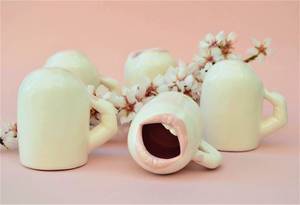 Tasse à café en céramique émaillée faite à la main, lèvres amusantes, tasse à café en porcelaine KISS pour cadeaux - Product Image 2