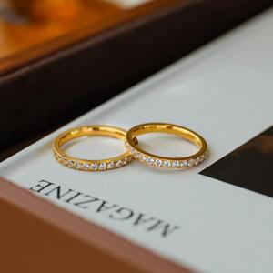 Bagues de couple en acier inoxydable avec diamants CZ, plaquées <span class=keywords><strong>or</strong></span>, bijoux de mariage <span class=keywords><strong>et</strong></span> de fiançailles élégants, alliances pour hommes <span class=keywords><strong>et</strong></span> femmes en zircon - Product Image 5