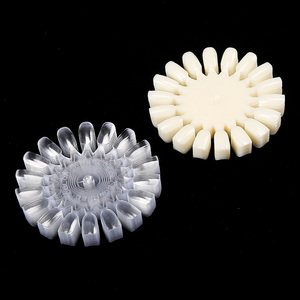 18 Embouts en ABS en forme de roue pour présentation de faux ongles, couleurs naturelles transparentes pour salon de manucure - Product Image 4