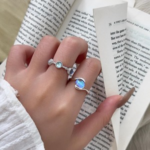 Anillo de Plata de Ley S925 con Piedra Lunar Yinruitai para Mujer, Diseño Geométrico para el Dedo Índice, Joyería Fina para Uso Diario - Product Image 4
