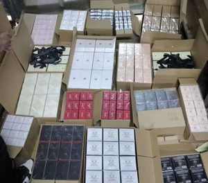 Parfum de Luxe Personnalisable en Gros USA – Eau Fraîche Originale de Marque, Spray Fruité Boisé Longue Durée - Product Image 4