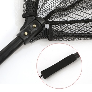 Nouveau filet de pêche triangulaire pliable rapide en alliage d'aluminium avec revêtement anti-accrocs et fonctions de pêche compétitive, noir, avec trous. - Product Image 2