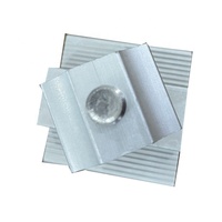 Collier de serrage intermédiaire en aluminium pour panneaux solaires photovoltaïques, pour un assemblage efficace et une fixation sécurisée des panneaux solaires