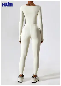 Toptan OEM/ODM uzun kollu Yoga kıyafetleri artı boyutu spor sıkıştırma Bodysuits Bodycon oyun alanları kare boyun tulumlar kadın