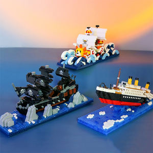 Modello Nave Pirata Going Merry di <span class=keywords><strong>One</strong></span> <span class=keywords><strong>Piece</strong></span> in Bottiglia Mini Titanic Set di Costruzioni a Mattoncini Barca Titanic in Mattoncini - Product Image 2