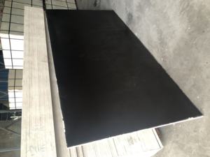 Fabbrica di <span class=keywords><strong>compensato</strong></span> 12 <span class=keywords><strong>mm</strong></span> spessore intero nucleo di betulla <span class=keywords><strong>2</strong></span> volte stampa a caldo pellicola nera di fronte <span class=keywords><strong>compensato</strong></span> per la costruzione di edifici - Product Image 4