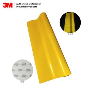 Film réfléchissant <span class=keywords><strong>de</strong></span> signalisation routière découpé à <span class=keywords><strong>la</strong></span> forme 3M 610C-11, matériau réfléchissant <span class=keywords><strong>de</strong></span> qualité commerciale, autocollant en vinyle imprimé personnalisé - Product Image 3