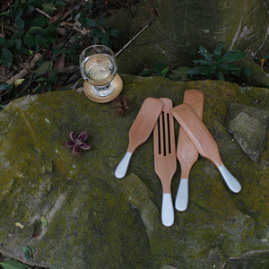 Beechwood Wooden Spatula Set 4-Piece Cooking Utensils With Grooved Design For Frying And Serving - Product Image 2