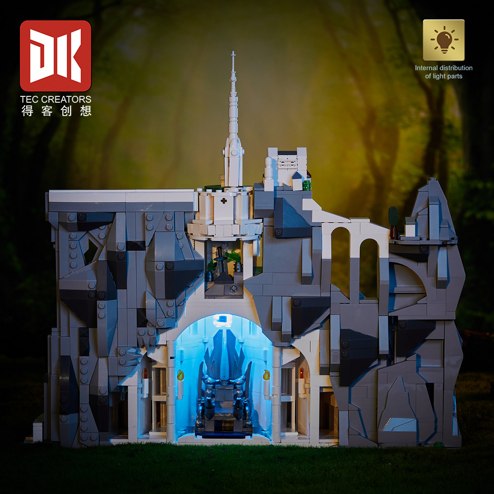 DK 7072 Emperor Castle Puzzle Model - 2318pcs Building Blocks Set