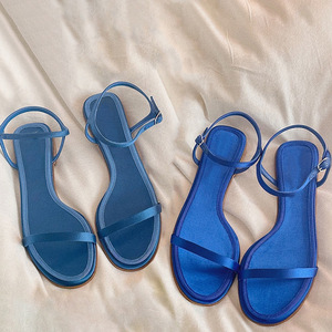 Sandalias de Moda Azules de Satén con una Sola Hebilla y Punta Abierta, Sandalias Planas Minimalistas y Elegantes para el Verano, Zapatos Casuales de Vestir para Mujer - Product Image 3