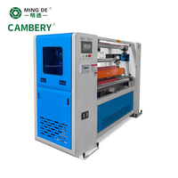Machine à plastifier en MDF à durabilité fiable Extrusion de film moulé en bois de panneau de PVC et machine à plastifier de colle PUR