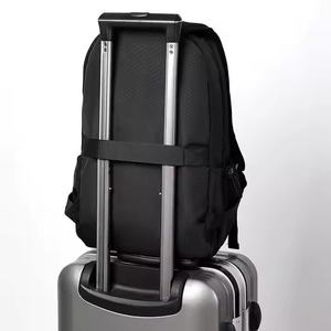 Sacs à dos pour ordinateur de bureau et de sport étanches à bas prix avec fonction antivol pour hommes - Product Image 2