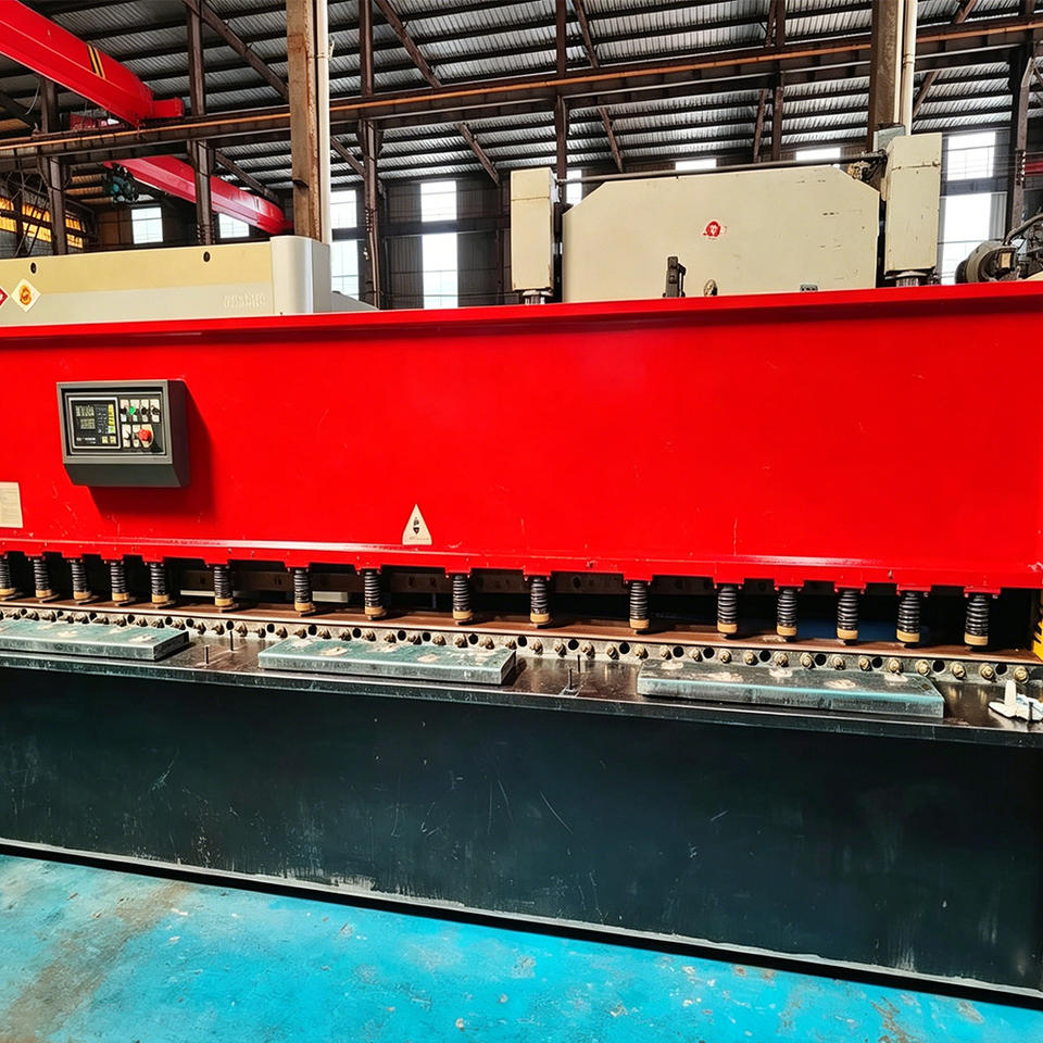 Hydraulic Guillotine Shearing Machine for Metal Fabrication| Alibaba.com
