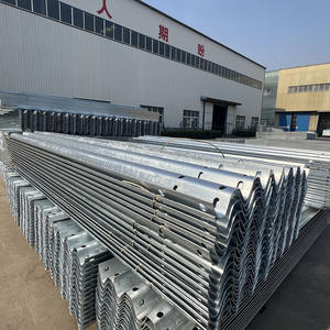 <span class=keywords><strong>Prix</strong></span> <span class=keywords><strong>d</strong></span>'usine, garde-corps de sécurité routière de haute qualité, garde-corps de sécurité routière en W, galvanisation à chaud, barrières de circulation pour la sécurité routière - Product Image 5