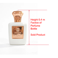 Présentoir de Bouteilles de Parfum Personnalisé en Fibre de Verre Renforcée, Hauteur 0,4 Mètre, Taille Réelle, Surface Blanche Craquelée Facettée, pour Entreprises