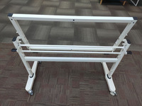 Cadre de bureau de table pliante en fer avec pieds antidérapants pour une surface de travail stable et sûre sur n'importe quel sol ou surface