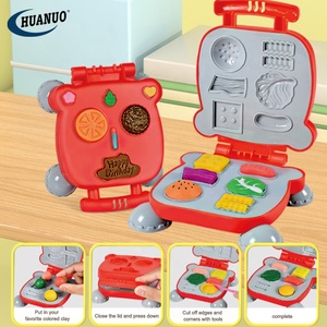 2024 enfants semblant Simulation jouer pâte jouets <span class=keywords><strong>3</strong></span> <span class=keywords><strong>en</strong></span> <span class=keywords><strong>1</strong></span> luxe 62 pièces Train Machine nouilles ensemble bricolage couleur <span class=keywords><strong>argile</strong></span> Kits d'outils avec boîte - Product Image 5