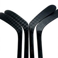 1 pièce MOQ RSY RSY-III Bâton de hockey sur glace en fibre de carbone 18K Haute résistance Léger Durable Sûr Personnalisé pour les clubs de hockey