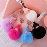 Porte-clés Adorable Bébé Endormi en Peluche Douce avec Pompon en Fausse Fourrure, Breloque de Sac pour Décoration Quotidienne
