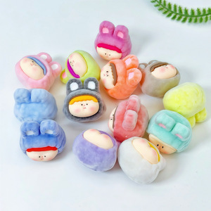 Poupées en peluche floquées mignonnes de couleur rouge vif, accessoires de bijoux DIY, 13 couleurs, style frais et doux - Product Image 3