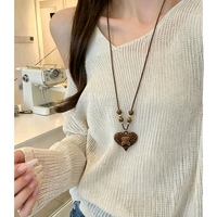 Collier long vintage imprimé léopard avec cœur floqué pour femme, élégant et réglable