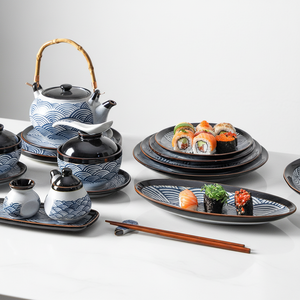 Juego de Vajilla Cuadrada de Cerámica Pintada a Mano con Diseño de Olas Marinas, Estilo Japonés, Retro, de Lujo Ligero, con Acabado Bajo Esmalte, Sostenible - Product Image 2