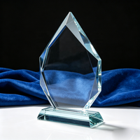 Trophées en cristal K9 vierges en gros à prix abordable, récompenses en verre personnalisées avec gravure laser 3D pour cadeaux d'affaires