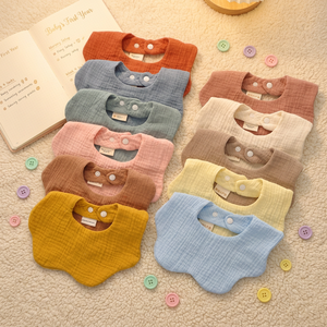 Bavoir et serviette pour bébé en gaze de coton absorbante à quatre couches, imprimés, pour nouveau-né, best-seller transfrontalier - Product Image 1