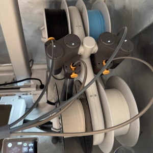 Tre phòng thí nghiệm A1 Combo 3D máy in, đa màu AMS Lite hệ thống, tốc độ cao in ấn 500 mm/giây, auto-hiệu chuẩn, hoạt động yên tĩnh - Product Image 3