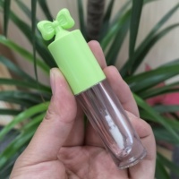 Tube de baume à lèvres en plastique de 2,5 ml, couleur macaron, remplissage par le bas, emballage cosmétique, conteneur pour rouge à lèvres