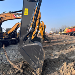รถขุดตีนตะขาบ Volvo EC240 มือสองจากสวีเดน แท้ 24 ตัน รุ่นปี 2022 เครื่องยนต์ 130 กิโลวัตต์ เกียร์บ็อกซ์ ประหยัดน้ำมัน - Product Image 3
