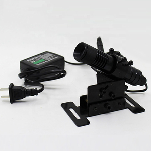 Impermeable y a prueba de polvo Proyector de línea verde Diodo 520nm Módulo láser verde Grado industrial <span class=keywords><strong>APC</strong></span> Driver - Product Image 1