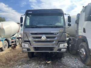 Camion Benne de Chantier Sinotruk Howo d'Occasion 6x4 18 Mètres Cubes 10 Roues 371/375 Chevaux - Product Image 4